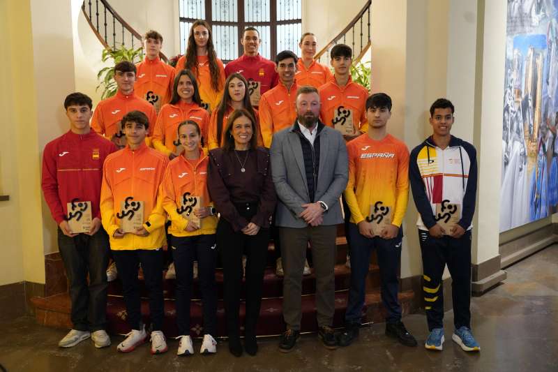 Foto del reconocimiento de los atletas de Penyeta Roja EPDA