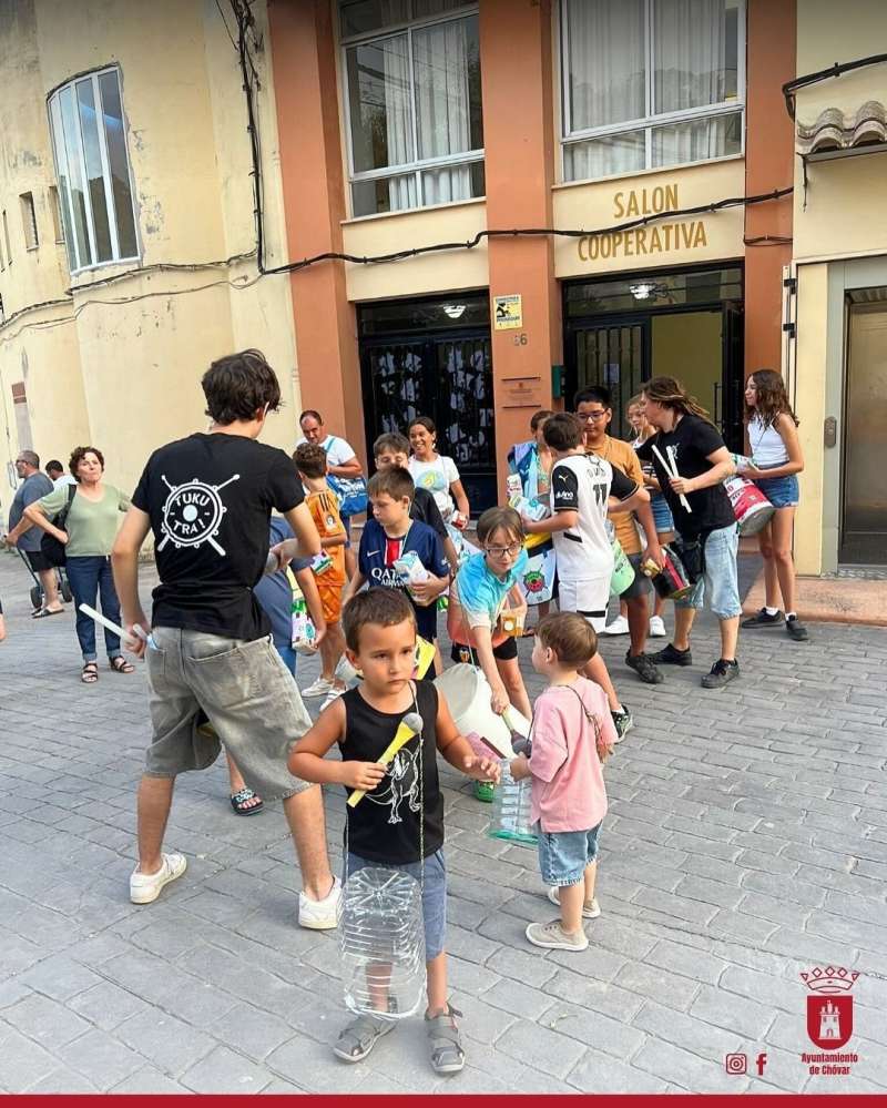 La Tukutrada Reciclada en Chvar. A. Chvar