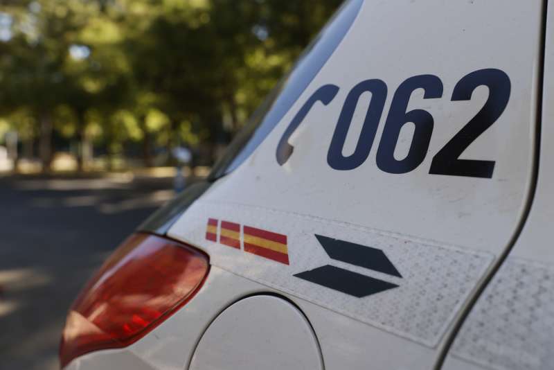Coche de la Guardia Civil con el nmero de telfono 062, a travs del cual la Guardia Civil le atender directamente, las 24 horas del da, los 365 das del ao.  EFEMariscal  

