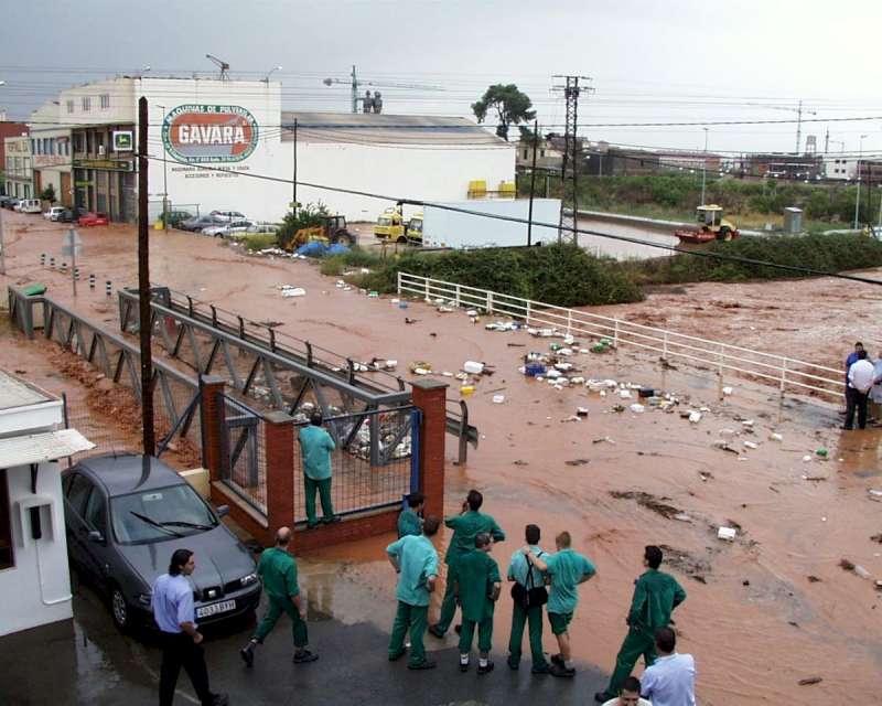 Fotos d?arxiu inundacions fa 20 anys.  EPDA