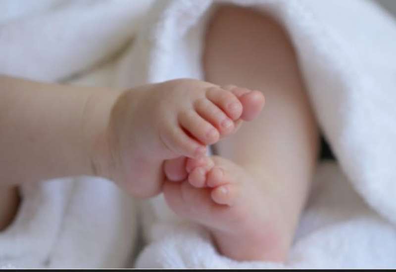 Pies de un reci�n nacido. ARCHIVO
