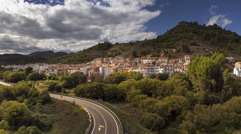 Panor�mica de Algimia de Almonacid. EPDA