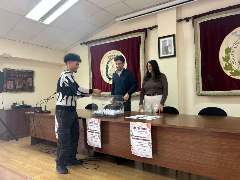 Momento del sorteo. EPDA