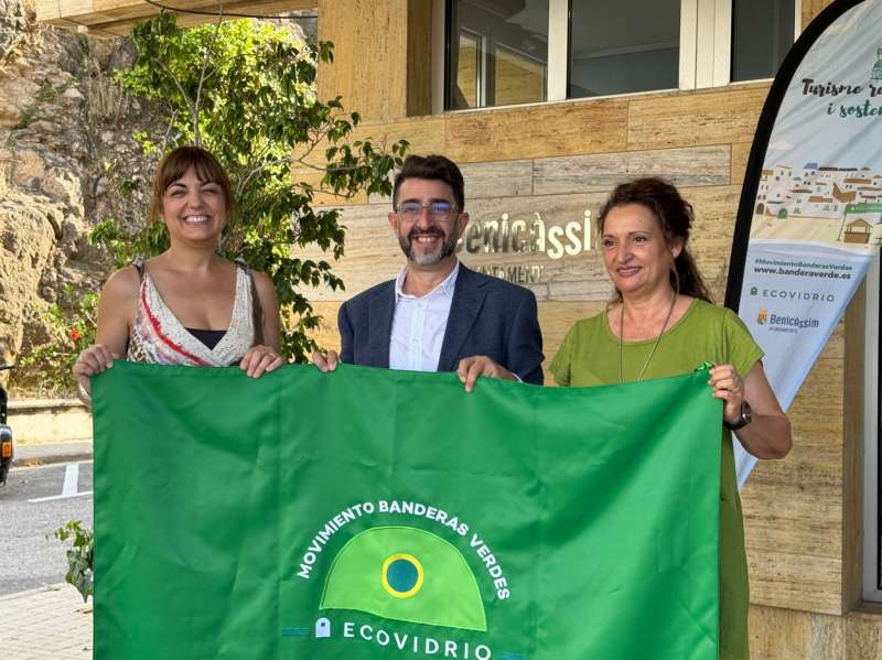 Benicssim se suma al reto por la sostenibilidad de las Banderas Verdes de Ecovidrio. EPDA