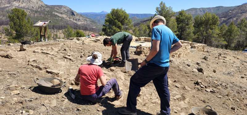 Nueva campaa de excavaciones en Montn