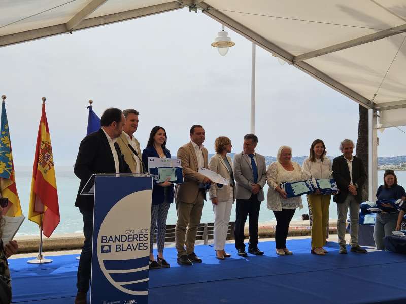 Acto de entrega de Banderas Azules en Jvea. EPDA