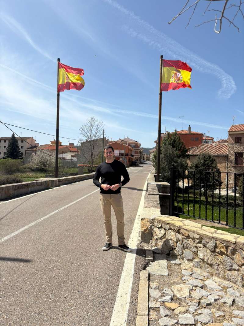 Jose? Arenes en la travesi?a de la Villa de El Toro. EPDA