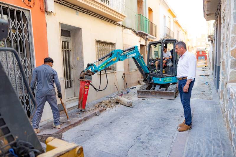 Obres al carrer Santa Ana de Borriana. EPDA