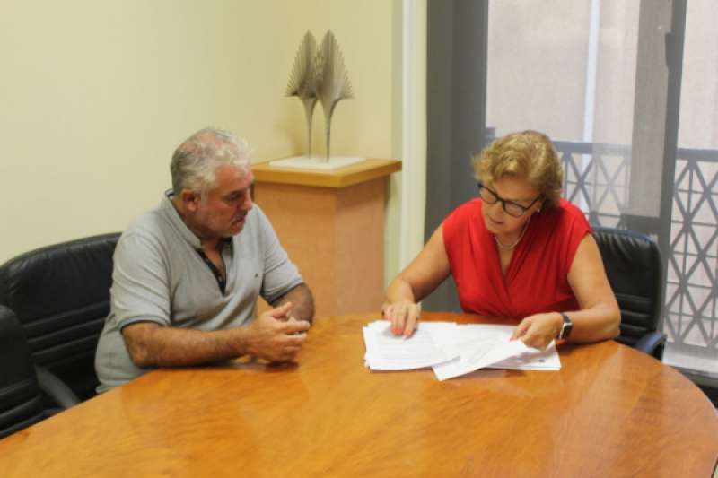 La alcaldesa de Burriana, Maria Josep Safont hace balance positivo. / EPDA