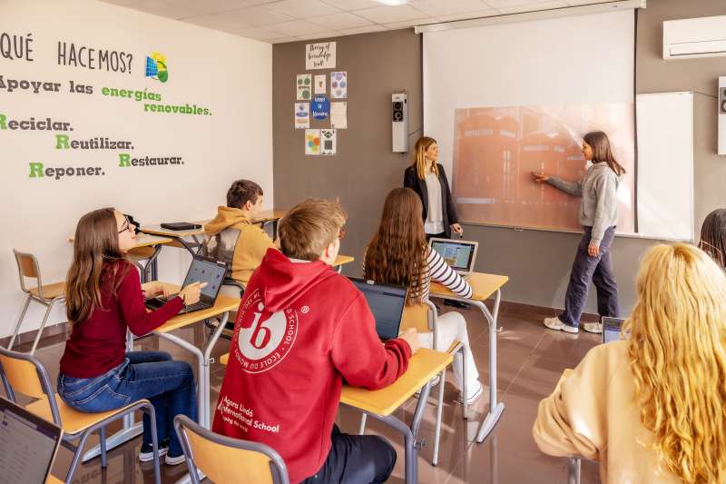 Centro Agora Lled.  EPDA