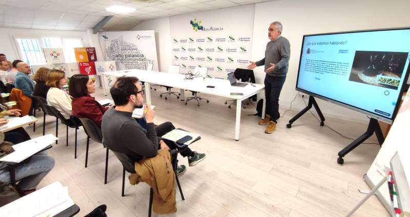 Reuni�n del proyecto. EPDA