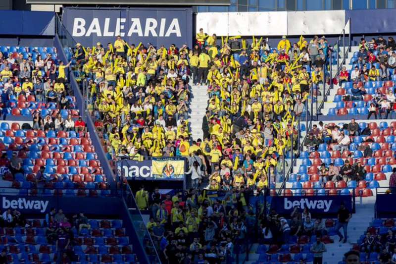 Afición del Villarreal en el Ciutat de València, en una imagen compartida en redes por el club castellonense. /EFE