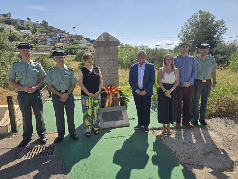 Homenaje a la Guardia Civil.  EPDA 