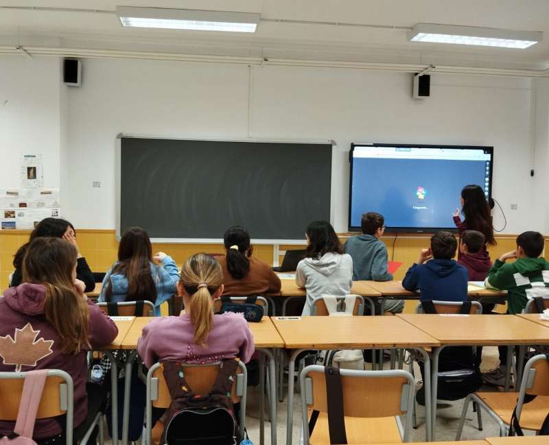 Taller de adicciones a las nuevas tecnolog�as. EPDA