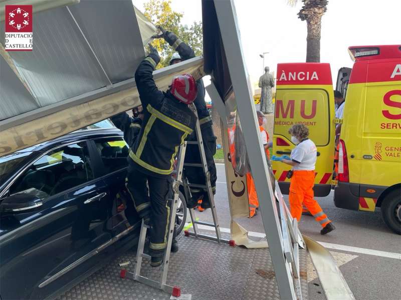 Intervención en el accidente, en una imagen del Consorcio Provincial de Bomberos de Castellón. /EPDA