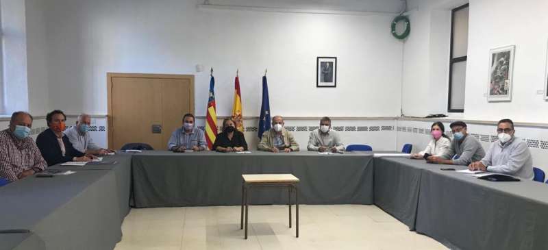 Reunión de Asimanises y el Ayuntamiento.