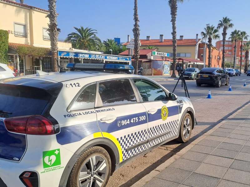 Un cotxe de la Polica Local fent controls de velocitat  Foto: Ajuntament de Benicarl