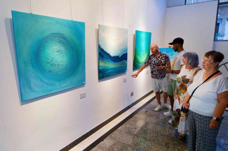 Exposicin Reflejos del mar de Elisabeth Rodrigo. EPDA
