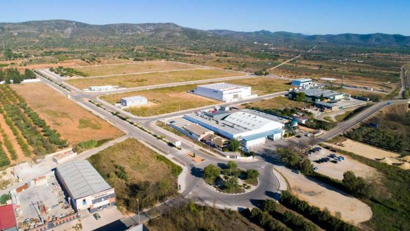 El suelo industrial en el parque empresarial El Campaner, en Alcal� de Xivert.  EPDA