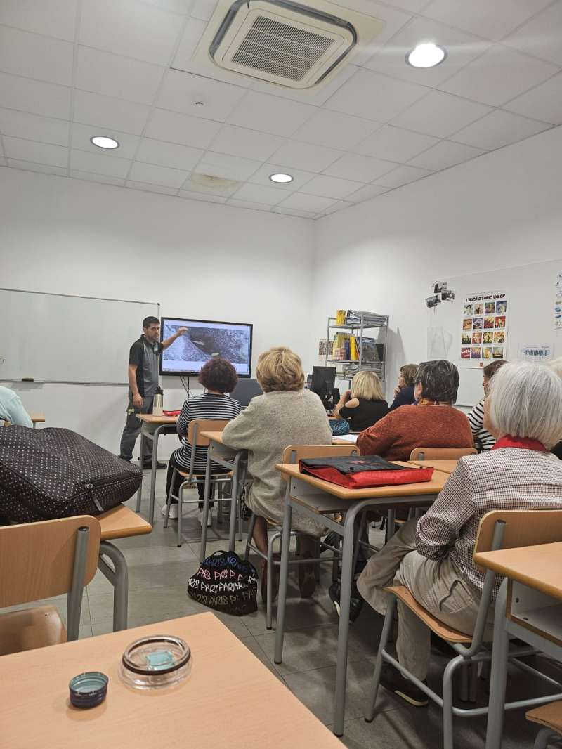 Formacin en la Escuela de Adultos Josep Barber de Benicssim. EPDA