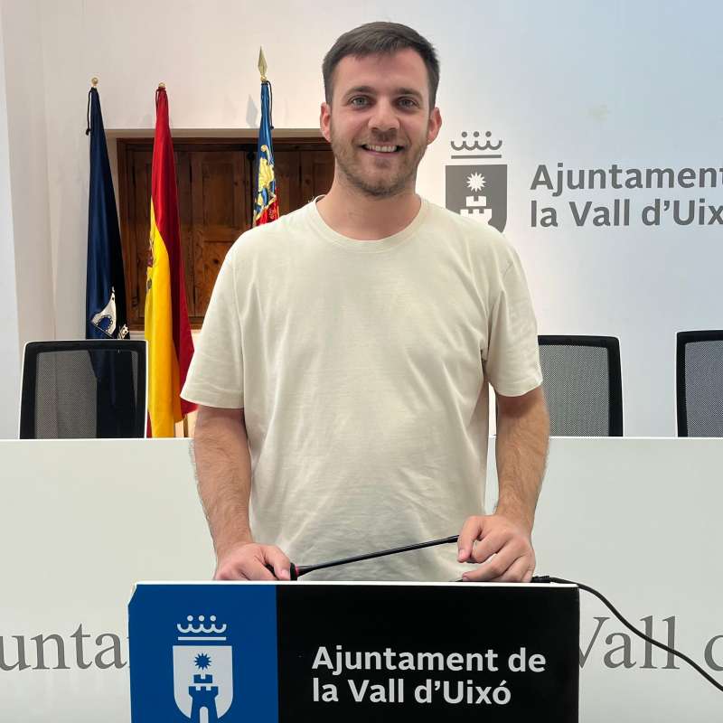 El regidor de Cultura de lAjuntament de la Vall dUix, Jorge Marqus.  EPDA