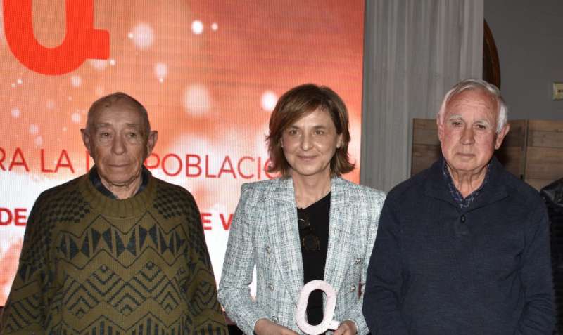 Mª Amparo Pérez recibió el año pasado el premio de El Periódico de Aquí Palancia Mijares por sus proyectos para hacer frente a la despoblación