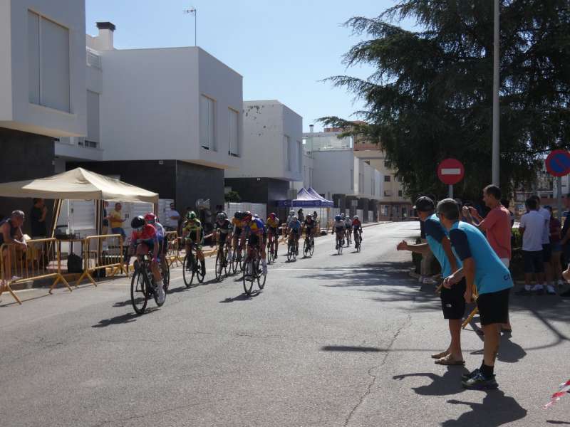 Ciclistes a Nules.  EPDA