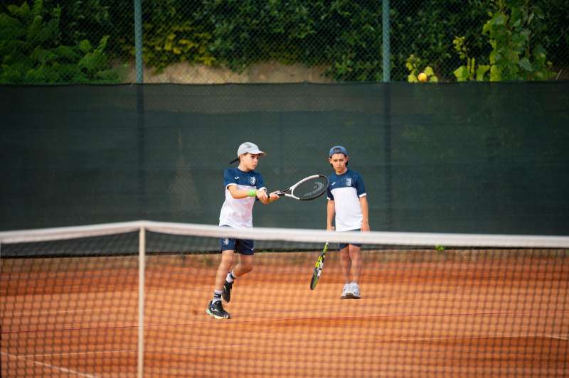 Jugadores del Club de Tenis Altura durante un partido. EPDA Jugadores del Club de Tenis Altura durante un partido. EPDA