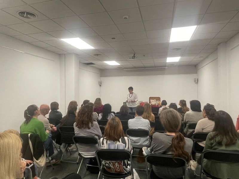 Taller de educaci�n sexual para familias en Segorbe. EPDA