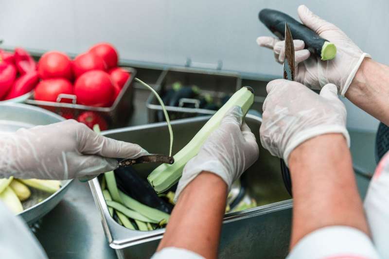 Curso de manipulador de alimentos.  azerbaijan_stockers