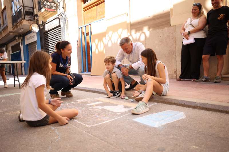 Jornada de creatividad infantil en las Fiestas de la Misericordia de Burriana.  EPDA