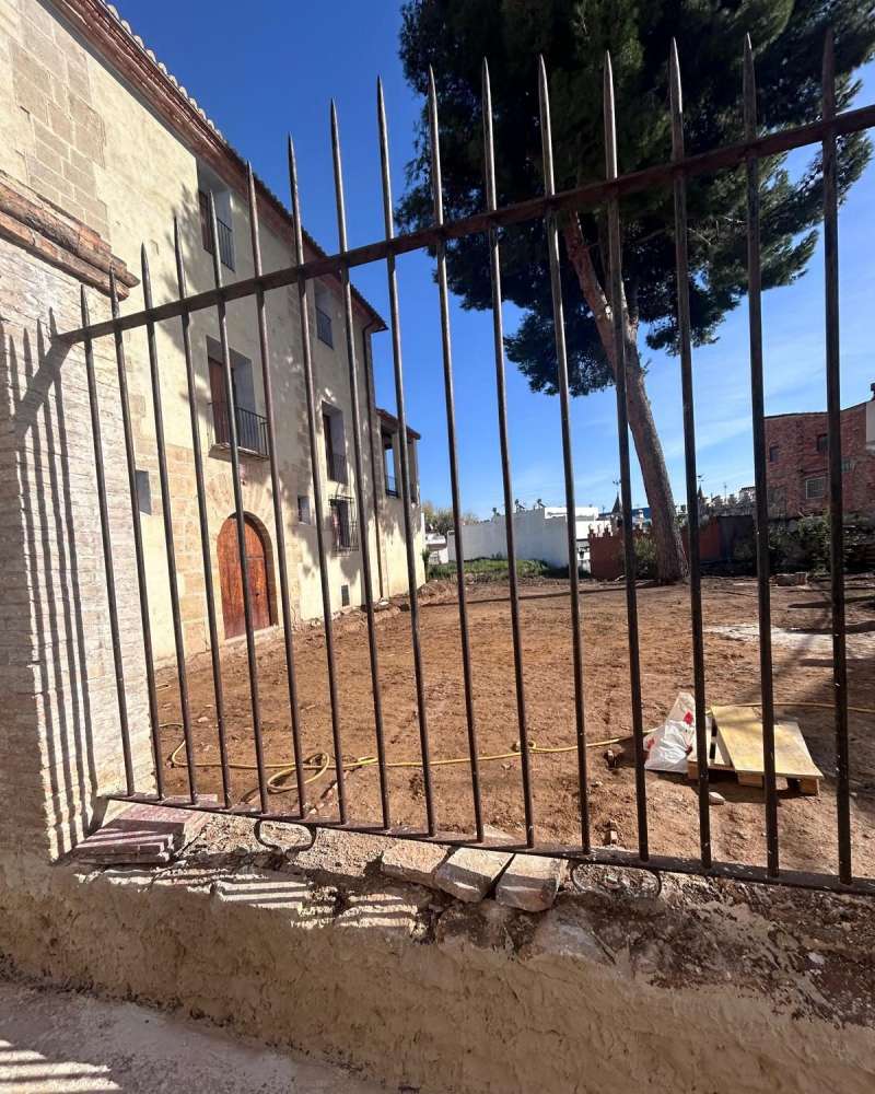 Inicio de las obras en la Casa Grande. EPDA