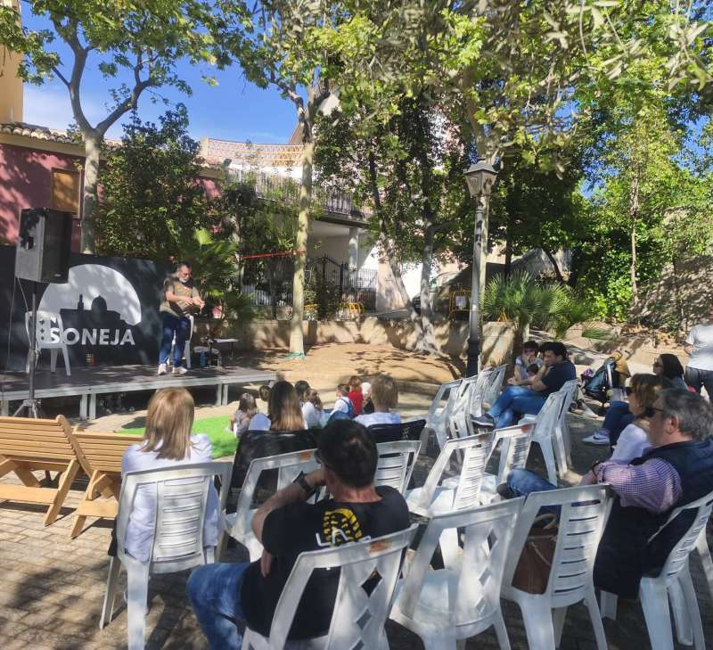 Gran participaci�n en el D�a del Libro. EPDA