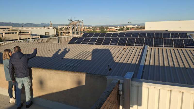 Plaques fotovoltaiques als collegis pblics de Vila-real.  EPDA