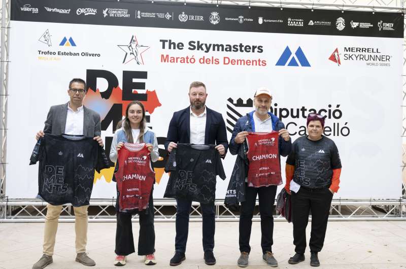 Presentacin del Marat dels Dements.  EPDA