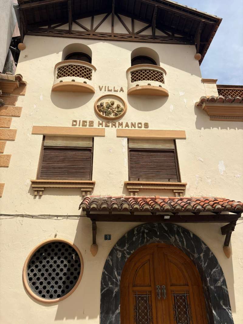 Villa 10 Hermanos. EPDA