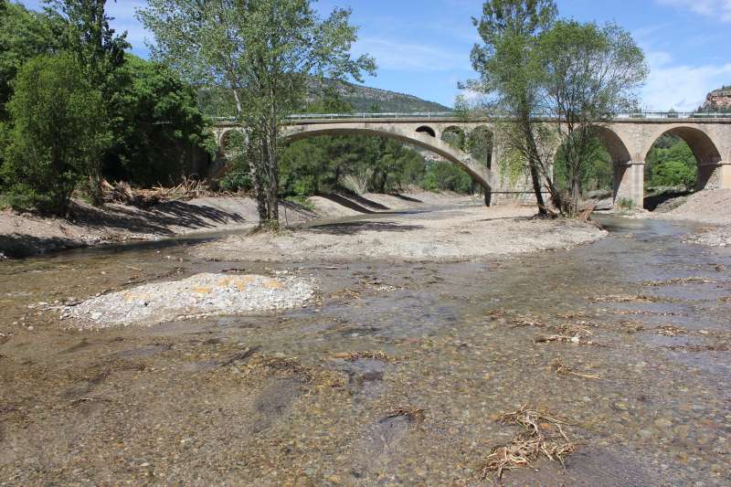 Paso del rio Mijares por Cirat tras las reparaciones. EPDA