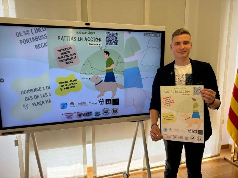 El regidor de Joventut de Vila-real, Javier Lpez, en la presentaci de Patitas en accin. EPDA