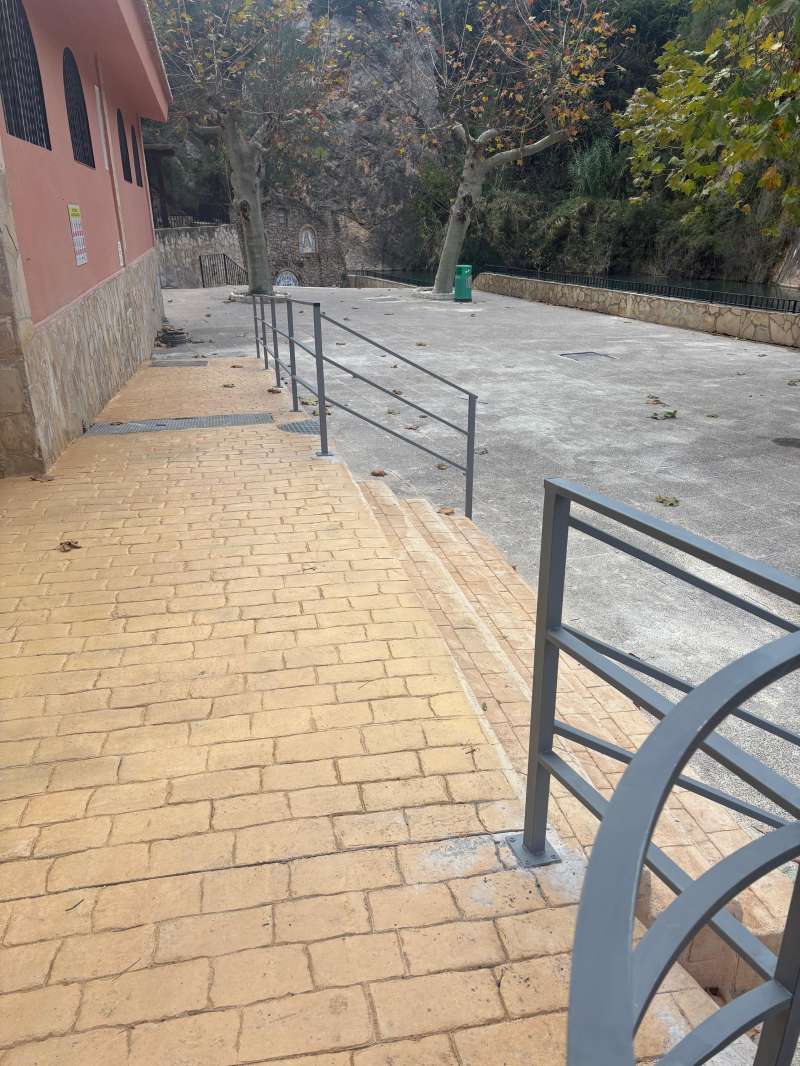 Mejoras en el aparcamiento. EPDA