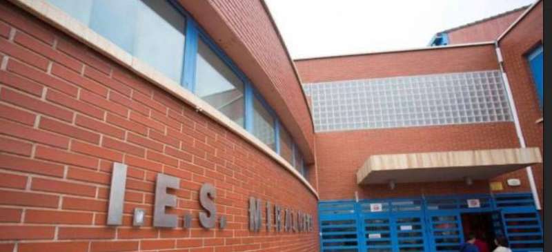 IES Miralcamp de Vila-real. EPDA