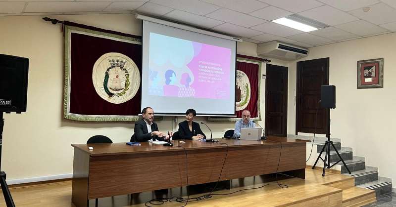 Imagen de la conferencia. EPDA