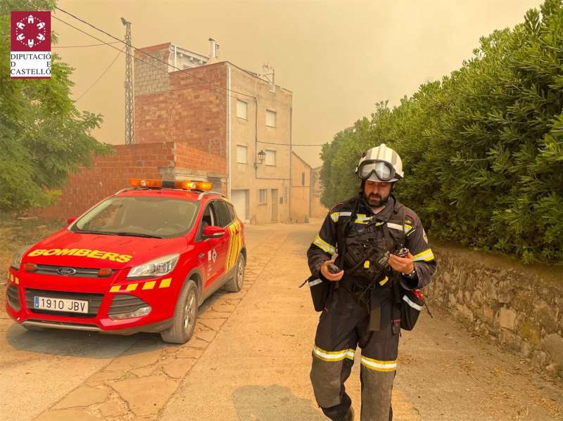Imagen del incendio de Caudiel facilitada por el Consorcio de bomberos de Castellón. EFE/SIAB
