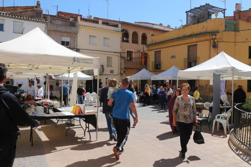 Imagen de archivo de la Feria del Libro de Geldo. EPDA