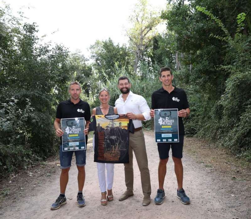 Presentacin de la Pirates Race en Burriana.  EPDA 