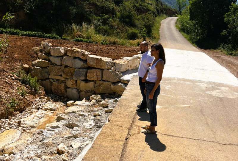 Foto de la revisin de los daos de la dana.  EPDA