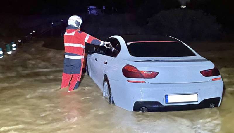 Imagen de archivo de un rescate por las lluvias en Castelln. EPDA