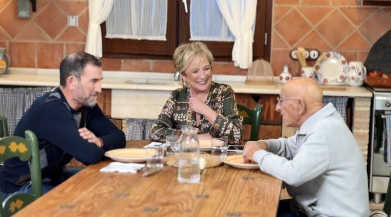 Inés Ballester junto a Paco Camarasa. /EPDA