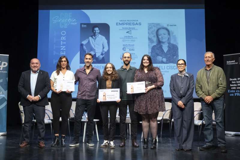 Entrega de premios durante el encuentro. EPDA