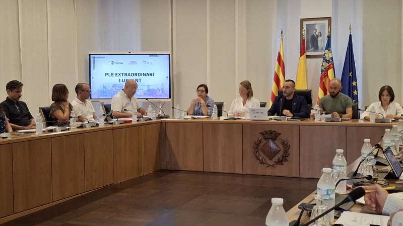 Ple Ajuntament de Vila-real.  EPDA 