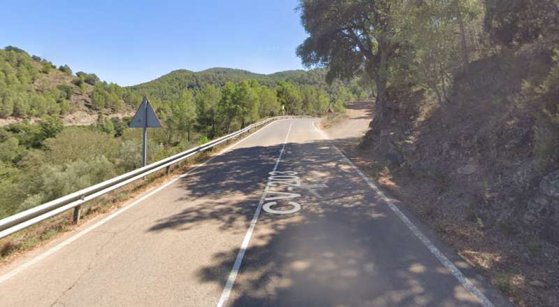 Un tramo de la carretera donde ocurri el accidente.  EPDA